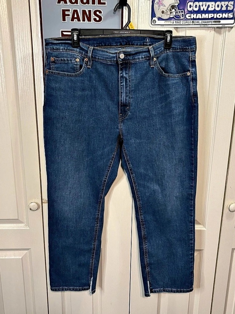 Levi Strauss & Co. 541. Straight Leg Jeans Blue Waist 40 Inseam 30